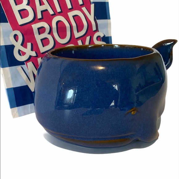 Bath & Body Works Accents Bath Body Works Blue Whale 3 Wick Candle